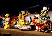 Ilê Aiyê realiza oficina de dança afro gratuita em Salvador imagem