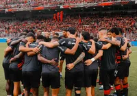 Internado, vice-artilheiro vira desfalque do Athletico contra o Bahia imagem