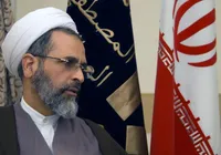 Irã passa a ter comando provisório após morte de líder supremo