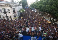 ​Ivete e Daniela na Carlos Gomes: entenda o marco histórico que encerrou o Carnaval de Salvador 2026