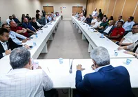 Jerônimo ganha norte da Bahia e tem apoio que ultrapassa 350 prefeitos
