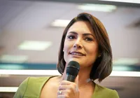 Jornalistas acionam a polícia após postagem de Michelle Bolsonaro