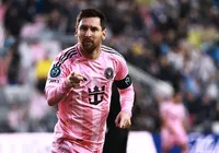 Lionel Messi marca pelo Inter Miami e chega a 900 gols na carreira imagem