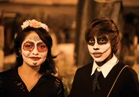 Livro desvenda a beleza e o luto do 'Día de los Muertos' em imagens