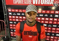Luan Cândido faz primeiro gol pelo Vitória: "Mais importante da vida" imagem