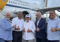 Lula chega a Salvador onde cumpre intensa agenda política e institucional