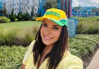 Mara Maravilha rebate ataques ao se declarar “negona branca” imagem
