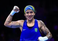 Medalhista baiana cancela pausa na carreira e volta ao boxe olímpico