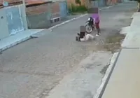 Mulher é agredida com tapas em via pública de cidade da Bahia imagem