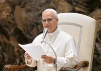 “Não usem Deus para destruir”: Papa faz alerta duro contra guerra