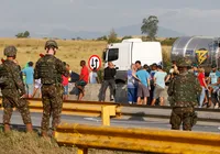 O Brasil vai parar de novo? Caminhoneiros articulam greve similar a 2018 imagem