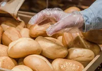 Pão de sal pode causar câncer? Estudo acende alerta sobre consumo diário