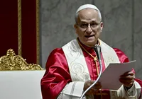 Papa Leão XIV pede diálogo entre nações e condena escalada de guerras