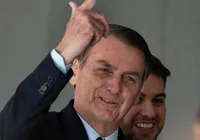 Partido de Bolsonaro comemora derrubada de veto da dosimetria