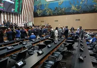 Partidos abrigam candidatos em massa e evitam votos desperdiçados na Alba imagem