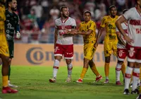 Porto é atropelado pelo CRB e perde bolada na Copa do Brasil imagem