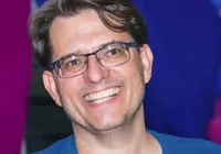 Prefeito que agrediu ex é acusado de usar máquina pública para calúnia