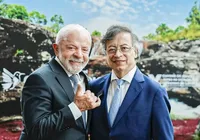 Presidente da Colômbia confirma visita ao Brasil em abril