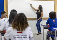 Projeto do novo salário dos professores chega à Alba com reajuste em 2026 imagem