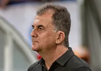 Punido por 1 mês, presidente do Vitória dispara contra STJD: "Estou na Coreia do Norte?"