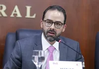 Saiba quem é o advogado que vai comandar a defesa de Daniel Vorcaro imagem