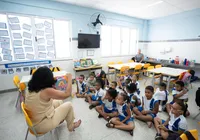 Salvador abre 60 vagas para monitor escolar; veja como se inscrever imagem