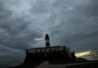Salvador odeia o trabalhador? Chuva em feriados vira tendência em 2026 imagem