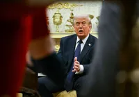 Senado dos EUA vota limite aos poderes de Trump na guerra contra o Irã imagem