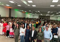 Simões Filho lança Projeto Educa+ e confirma reajuste de 5,4% para professores