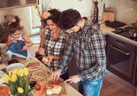 Tem filhos? Vilarejo oferece moradia gratuita e trabalho para famílias