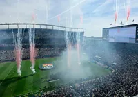 Time recém-criado quebra recorde e lota estádio com futebol feminino