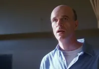 Tom Noonan, ator de RoboCop, morre aos 74 anos imagem