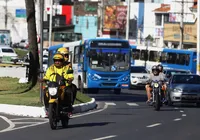 Trabalhadores que usam motocicletas terão aumento de 30% no salário