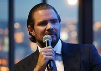 Tráfico e exploração sexual: as festas de Vorcaro em paraíso da Bahia