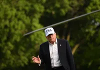 Trump ameaça aniquilar o Irã se não aceitar o acordo de paz imagem