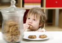 Ultraprocessados afetam o comportamento de crianças, aponta estudo