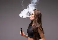 Uso de cigarro eletrônico dispara entre jovens de 13 a 17 anos