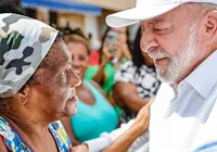 Veja as imagens da passagem de Lula em Salvador imagem
