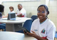 Veja como acessar o MEC Livros no tablet da rede estadual da Bahia