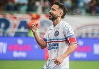 Vida de Éverton Ribeiro pós câncer: "Cada dia como se fosse o último"