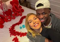 Virginia quebra o silêncio sobre rumores de término com Vini Jr. imagem