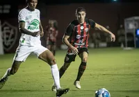 Vitória e Chape voltam a se enfrentar na Série A após 8 anos; relembre último jogo imagem