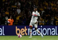 Zagueiro posta mensagem enigmática nas redes sociais durante sumiço