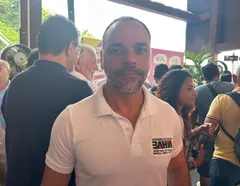 Setre propõe que cervejarias deem gelo e bebida de graça para ambulantes - Imagem