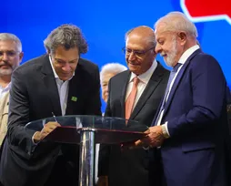 Haddad deixa Ministério da Fazenda para disputar eleições - Imagem