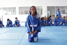 Abril Azul: esporte transforma a vida de aluna autista em Salvador - Imagem