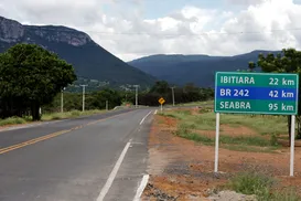 Adolescente aprende a dirigir na internet e viaja 500 km para conhecer garota na Bahia - Imagem