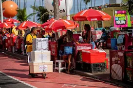 Ambulantes, motoristas e artesãos terão acesso a crédito de R$ 21 mil - Imagem
