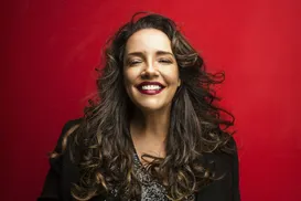 Ana Carolina celebra 25 anos de carreira durante show em Salvador - Imagem