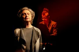 Ana Lúcia Torre abre intimidade em espetáculo inédito na capital baiana - Imagem